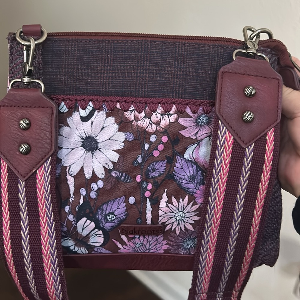 Sakroots Sanibel Crossbody